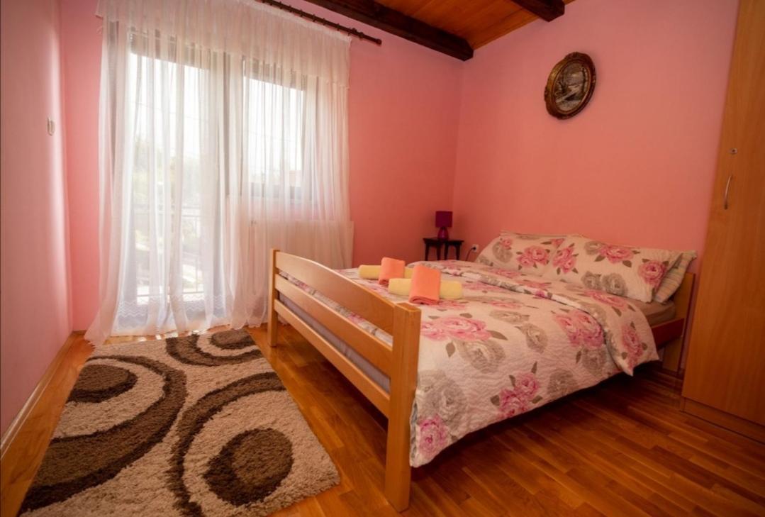 Holiday Home Lana Fuzine Ngoại thất bức ảnh
