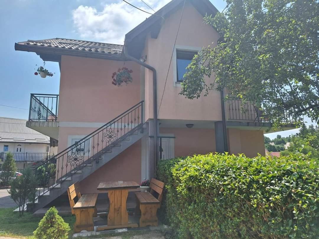 Holiday Home Lana Fuzine Ngoại thất bức ảnh