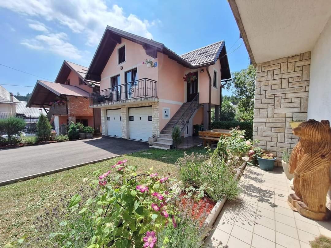 Holiday Home Lana Fuzine Ngoại thất bức ảnh