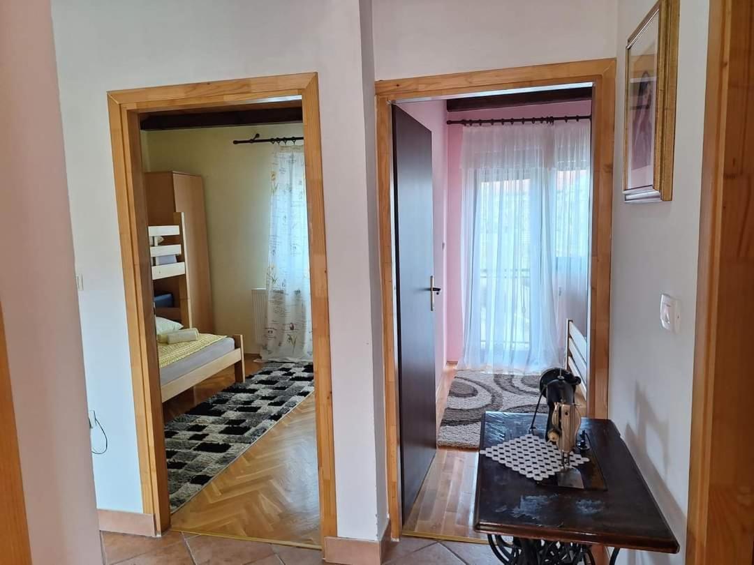 Holiday Home Lana Fuzine Ngoại thất bức ảnh